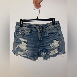 American Eagle Women’s Hi-Rise Shortie Next Level Stretch Jean Shorts (SIZE 2)